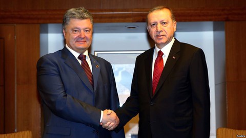 Thổ Nhĩ Kỳ ủng hộ Ukraine về bán đảo Crimea - Ảnh 1. Thổ Nhĩ Kỳ ủng hộ Ukraine về bán đảo Crimea - Ảnh 1.