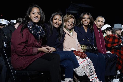 Michelle Obama, Warren Buffett và Bill Gates dạy con ra sao? - Ảnh 1. Michelle Obama, Warren Buffett và Bill Gates dạy con ra sao? - Ảnh 1.
