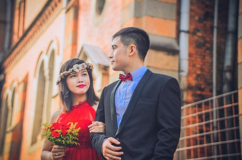 Ảnh cưới lãng mạn của cặp đôi chiến sĩ nên duyên nhờ công nghệ - Ảnh 9. Ảnh cưới lãng mạn của cặp đôi chiến sĩ nên duyên nhờ công nghệ - Ảnh 9.