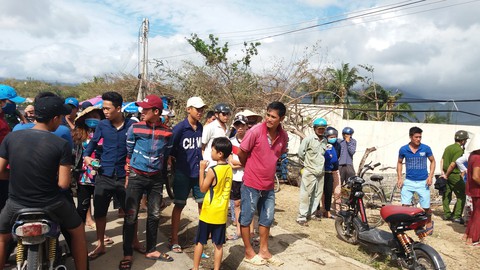 Biên phòng Khánh Hòa vớt 5 thi thể trên biển - Ảnh 1. Biên phòng Khánh Hòa vớt 5 thi thể trên biển - Ảnh 1.