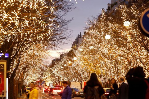Thế giới rực rỡ đón Noel - Ảnh 15. Thế giới rực rỡ đón Noel - Ảnh 15.