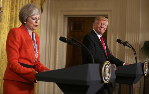 Anh - Mỹ căng thẳng vì một dòng tweet của ông Trump - Ảnh 1. Anh - Mỹ căng thẳng vì một dòng tweet của ông Trump - Ảnh 1.