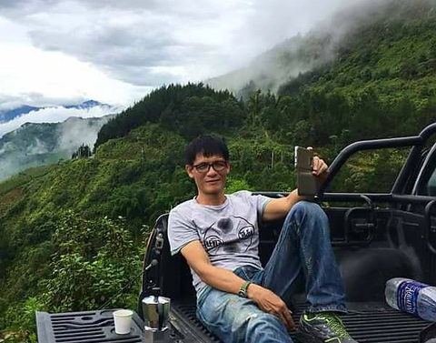 Sự cực đoan và dịu dàng của tay máy vàng Lý Thái Dũng - Ảnh 12. Sự cực đoan và dịu dàng của tay máy vàng Lý Thái Dũng - Ảnh 12.