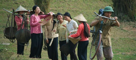 Thương nhớ ở ai: thương lắm, ông bà cha mẹ mình đã sống... - Ảnh 6. Thương nhớ ở ai: thương lắm, ông bà cha mẹ mình đã sống... - Ảnh 6.