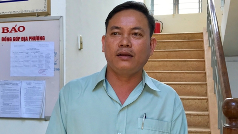 Công an tỉnh yêu cầu làm rõ hành động đá thau cá của trưởng công an xã - Ảnh 1. Công an tỉnh yêu cầu làm rõ hành động đá thau cá của trưởng công an xã - Ảnh 1.