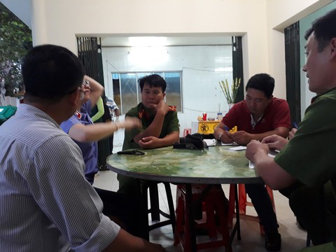 Lật xuồng kayak, một nữ du khách tử vong - Ảnh 2. Lật xuồng kayak, một nữ du khách tử vong - Ảnh 2.