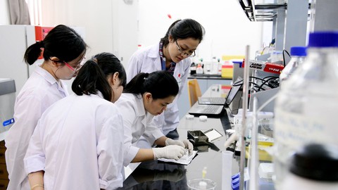 Nữ tiến sĩ mở đường cho chữa bệnh từ xa - Ảnh 1. Nữ tiến sĩ mở đường cho chữa bệnh từ xa - Ảnh 1.