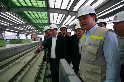 Cử tri Hà Nội lo lắng mức độ an toàn của đường sắt trên cao - Ảnh 1. Cử tri Hà Nội lo lắng mức độ an toàn của đường sắt trên cao - Ảnh 1.