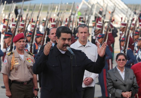 Tổng thống Venezuela cảm ơn ông Trump đã...giúp mình nổi tiếng - Ảnh 1. Tổng thống Venezuela cảm ơn ông Trump đã...giúp mình nổi tiếng - Ảnh 1.