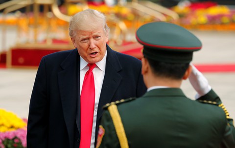 Giới chuyên gia chê bai chuyến công du Trung Quốc của ông Trump - Ảnh 1. Giới chuyên gia chê bai chuyến công du Trung Quốc của ông Trump - Ảnh 1.