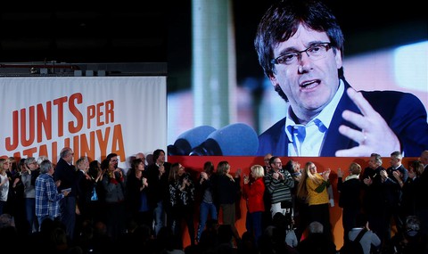 Tây Ban Nha rút lệnh truy nã lãnh đạo Catalonia - Ảnh 1. Tây Ban Nha rút lệnh truy nã lãnh đạo Catalonia - Ảnh 1.