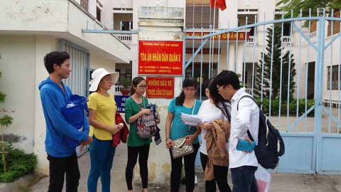 Đình chỉ vụ ĐH Tân Tạo kiện sinh viên đòi học bổng - Ảnh 1. Đình chỉ vụ ĐH Tân Tạo kiện sinh viên đòi học bổng - Ảnh 1.