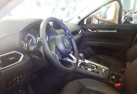 Mazda CX-5 dưới 1 tỉ ra mắt thị trường - Ảnh 2. Mazda CX-5 dưới 1 tỉ ra mắt thị trường - Ảnh 2.