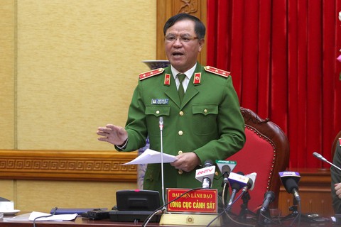 Bộ Công an: Bỏ sổ hộ khẩu, quản lý dân cư bằng công nghệ - Ảnh 4. Bộ Công an: Bỏ sổ hộ khẩu, quản lý dân cư bằng công nghệ - Ảnh 4.