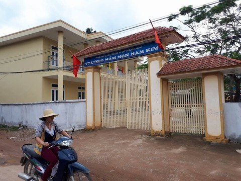 3 trẻ mầm non nhập viện vì ăn nhầm bột thông bồn cầu - Ảnh 1. 3 trẻ mầm non nhập viện vì ăn nhầm bột thông bồn cầu - Ảnh 1.