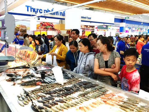 Mở rộng điểm phân phối hàng Tết an toàn - Ảnh 1. Mở rộng điểm phân phối hàng Tết an toàn - Ảnh 1.
