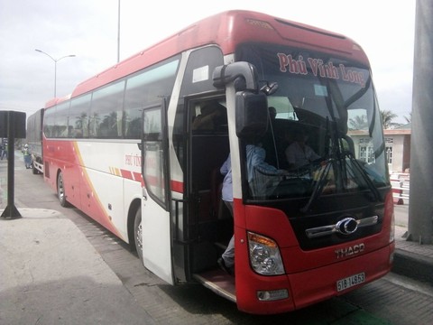 Ngày thứ tư thu phí, BOT Cai Lậy xả trạm lần thứ 19 - Ảnh 8. Ngày thứ tư thu phí, BOT Cai Lậy xả trạm lần thứ 19 - Ảnh 8.