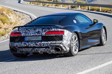 Audi R8 dùng chung động cơ V6 mới của Porsche Panamera - Ảnh 3. Audi R8 dùng chung động cơ V6 mới của Porsche Panamera - Ảnh 3.