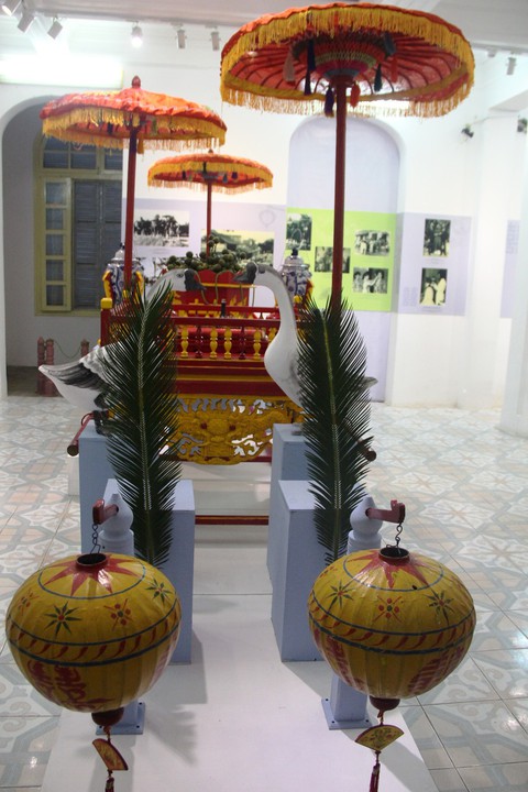 Đám cưới truyền thống Huế: trọng lễ nghi, khinh tài vật - Ảnh 6. Đám cưới truyền thống Huế: trọng lễ nghi, khinh tài vật - Ảnh 6.