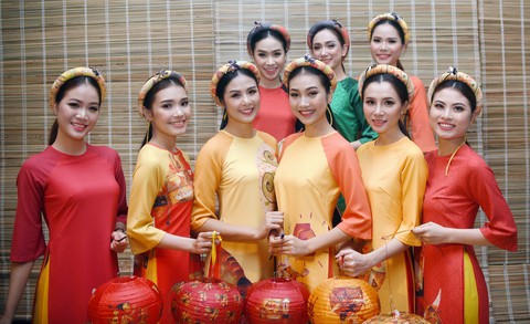 Ngọc Hân trình diễn Bức họa đồng quê tại APEC - Ảnh 8. Ngọc Hân trình diễn Bức họa đồng quê tại APEC - Ảnh 8.