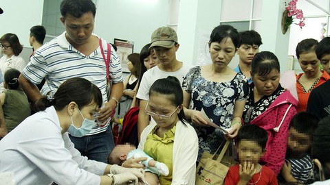 Lo dịch sởi quay lại theo chu kỳ - Ảnh 1. Lo dịch sởi quay lại theo chu kỳ - Ảnh 1.