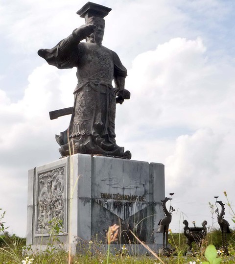 Tượng tôn giáo - nhạy cảm trong quản lý - Ảnh 5. Tượng tôn giáo - nhạy cảm trong quản lý - Ảnh 5.