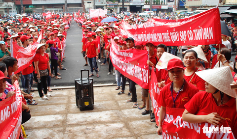 Đóng 217 tỉ sửa chợ 4 năm không sửa, tiểu thương An Đông bãi thị - Ảnh 3. Đóng 217 tỉ sửa chợ 4 năm không sửa, tiểu thương An Đông bãi thị - Ảnh 3.