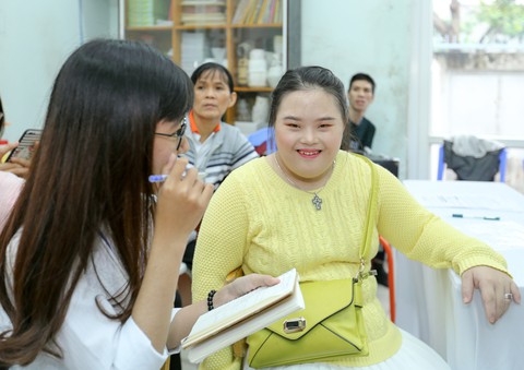 Nhật ký nụ cười của 10.464 bức ảnh chân dung - Ảnh 9. Nhật ký nụ cười của 10.464 bức ảnh chân dung - Ảnh 9.