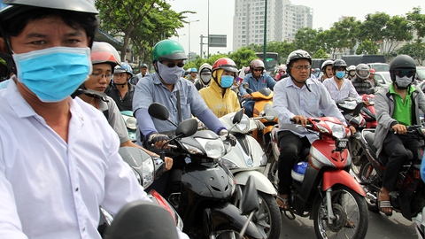 Xe cộ lại kẹt cứng ở vòng xoay Nguyễn Kiệm - Nguyễn Thái Sơn - Ảnh 4. Xe cộ lại kẹt cứng ở vòng xoay Nguyễn Kiệm - Nguyễn Thái Sơn - Ảnh 4.