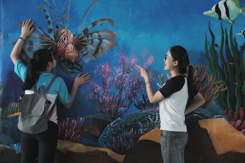 Biến gầm cầu thành nơi chụp ảnh - Ảnh 5. Biến gầm cầu thành nơi chụp ảnh - Ảnh 5.