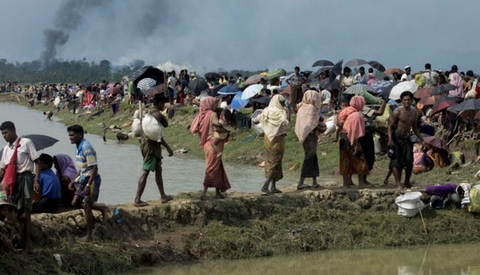 Tin giả là vũ khí khiến bất ổn ở Myanmar gia tăng - Ảnh 1. Tin giả là vũ khí khiến bất ổn ở Myanmar gia tăng - Ảnh 1.