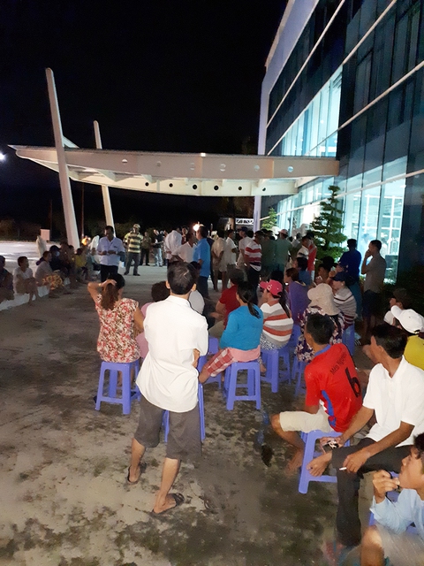 Nghi tràn nước thải từ bãi rác Đa Phước, dân phản ứng - Ảnh 9. Nghi tràn nước thải từ bãi rác Đa Phước, dân phản ứng - Ảnh 9.
