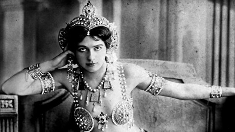 Nữ gián điệp Mata Hari chỉ là nạn nhân thời cuộc - Ảnh 1. Nữ gián điệp Mata Hari chỉ là nạn nhân thời cuộc - Ảnh 1.