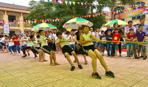 Hỗ trợ phát triển lành mạnh cho học sinh tiểu học - Ảnh 1. Hỗ trợ phát triển lành mạnh cho học sinh tiểu học - Ảnh 1.