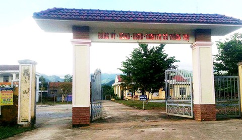 Gia đình bà chủ tịch 8 người lãnh đạo chung một xã - Ảnh 1. Gia đình bà chủ tịch 8 người lãnh đạo chung một xã - Ảnh 1.
