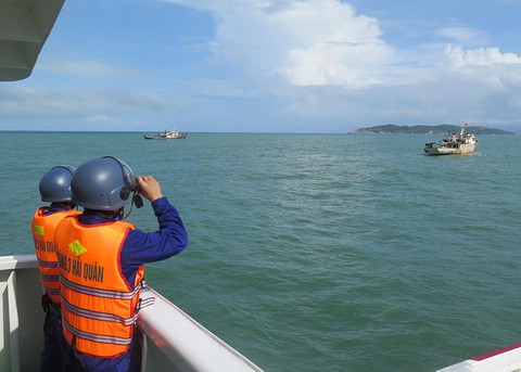 Tìm thấy thêm 6 thi thể trên vùng biển Quy Nhơn - Ảnh 1. Tìm thấy thêm 6 thi thể trên vùng biển Quy Nhơn - Ảnh 1.