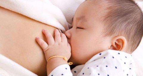 Tìm thấy loại đường kháng khuẩn trong sữa mẹ - Ảnh 1. Tìm thấy loại đường kháng khuẩn trong sữa mẹ - Ảnh 1.
