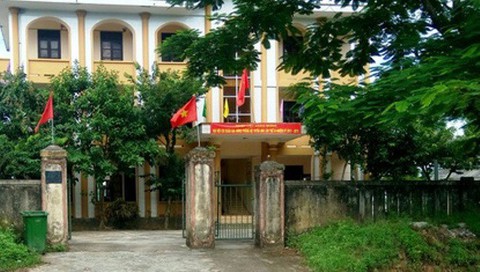 Buộc thôi việc giám đốc Ban quản lý rừng phòng hộ bỏ nhiệm sở - Ảnh 1. Buộc thôi việc giám đốc Ban quản lý rừng phòng hộ bỏ nhiệm sở - Ảnh 1.