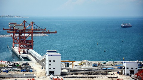 Chuẩn bị nạo vét gần 1 triệu mét khối vật chất tại Vĩnh Tân - Ảnh 2. Chuẩn bị nạo vét gần 1 triệu mét khối vật chất tại Vĩnh Tân - Ảnh 2.