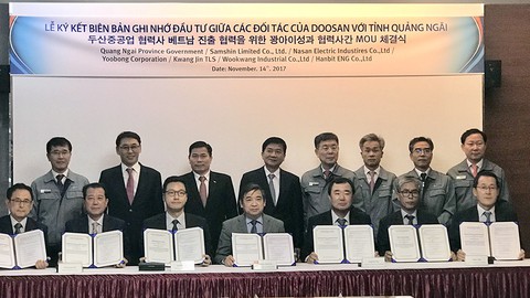 6 dự án được trao chứng nhận đầu tư vào Khu kinh tế Dung Quất - Ảnh 2. 6 dự án được trao chứng nhận đầu tư vào Khu kinh tế Dung Quất - Ảnh 2.