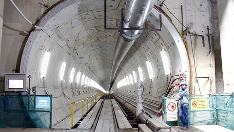 Robot TBM đã khoan được hơn 430m đường hầm metro - Ảnh 2. Robot TBM đã khoan được hơn 430m đường hầm metro - Ảnh 2.