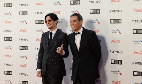 Tommy Lee Jones, Triệu Vy làm nóng thảm đỏ Tokyo - Ảnh 7. Tommy Lee Jones, Triệu Vy làm nóng thảm đỏ Tokyo - Ảnh 7.