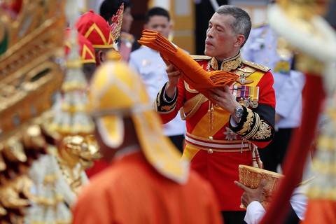 12 triệu người dân kính viếng nhà Vua Thái Lan - Ảnh 6. 12 triệu người dân kính viếng nhà Vua Thái Lan - Ảnh 6.