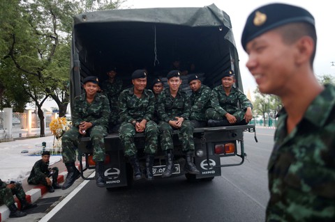 12 triệu người dân kính viếng nhà Vua Thái Lan - Ảnh 7. 12 triệu người dân kính viếng nhà Vua Thái Lan - Ảnh 7.