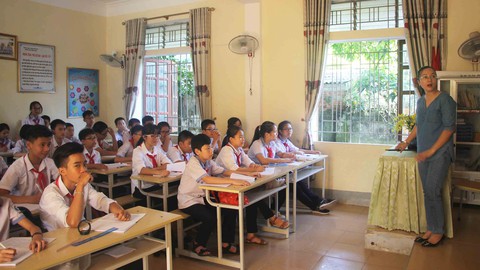 Bộ GD-ĐT khẳng định không buông tay VNEN - Ảnh 1. Bộ GD-ĐT khẳng định không buông tay VNEN - Ảnh 1.