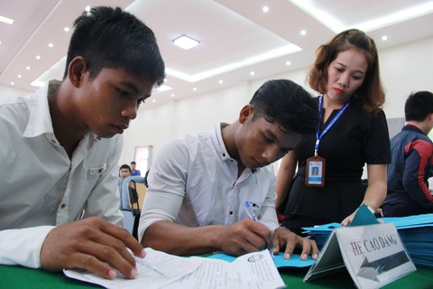 Đậu đại học lại đi... học nghề - Ảnh 1. Đậu đại học lại đi... học nghề - Ảnh 1.