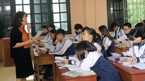 Nên điều chỉnh giờ vào học hợp lý hơn - Ảnh 1. Nên điều chỉnh giờ vào học hợp lý hơn - Ảnh 1.