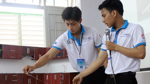 Máy ép rác hữu cơ hộ gia đình made by sinh viên - Ảnh 1. Máy ép rác hữu cơ hộ gia đình made by sinh viên - Ảnh 1.