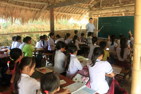 Lùi chương trình phổ thông mới: vẫn lo - Ảnh 1. Lùi chương trình phổ thông mới: vẫn lo - Ảnh 1.