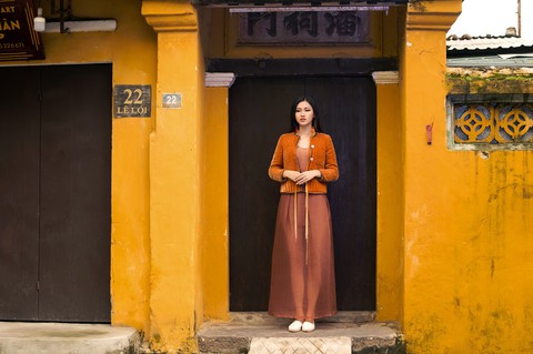 Mặc áo bông cảm hứng từ Gió lạnh đầu mùa - Ảnh 2. Mặc áo bông cảm hứng từ Gió lạnh đầu mùa - Ảnh 2.